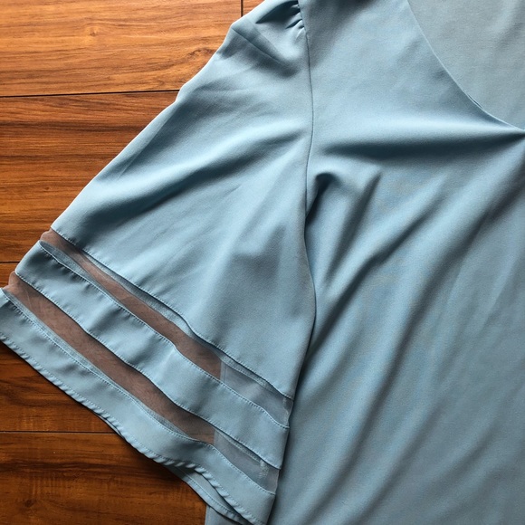 Light Blue Top Blouse V-Neck Top with Bell Sleeves - Picture 4 of 5